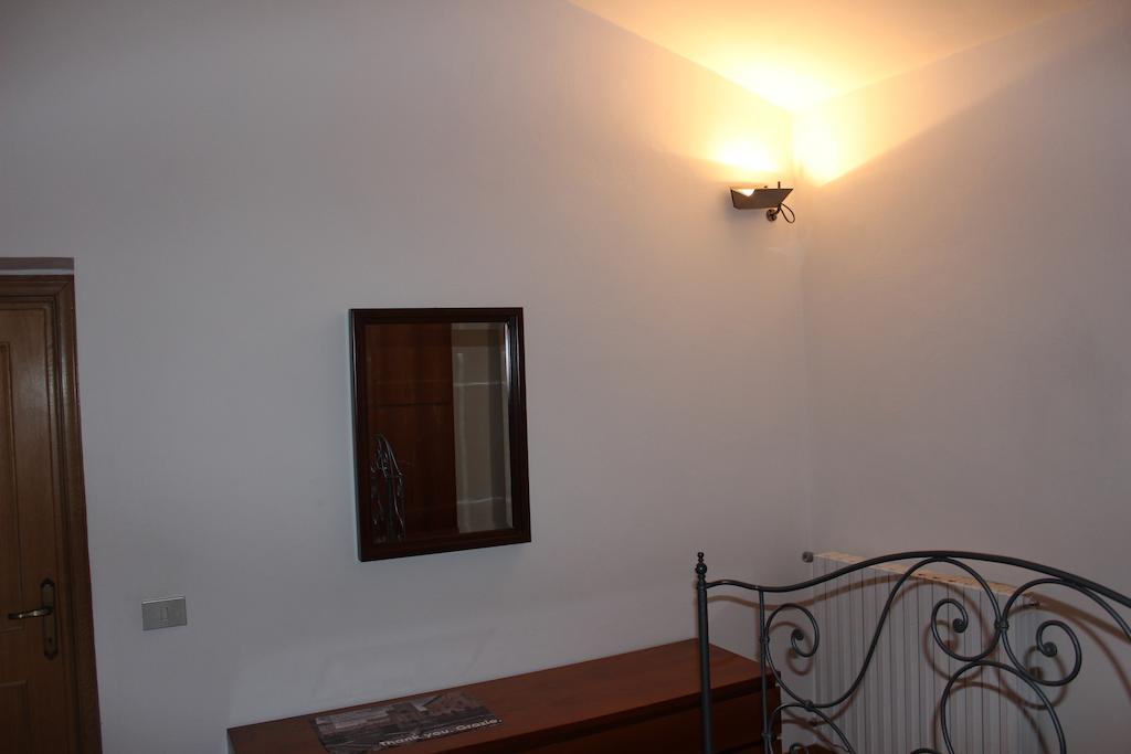 Ferienwohnung Il Vecchio Cipresso San Gimignano Zimmer foto